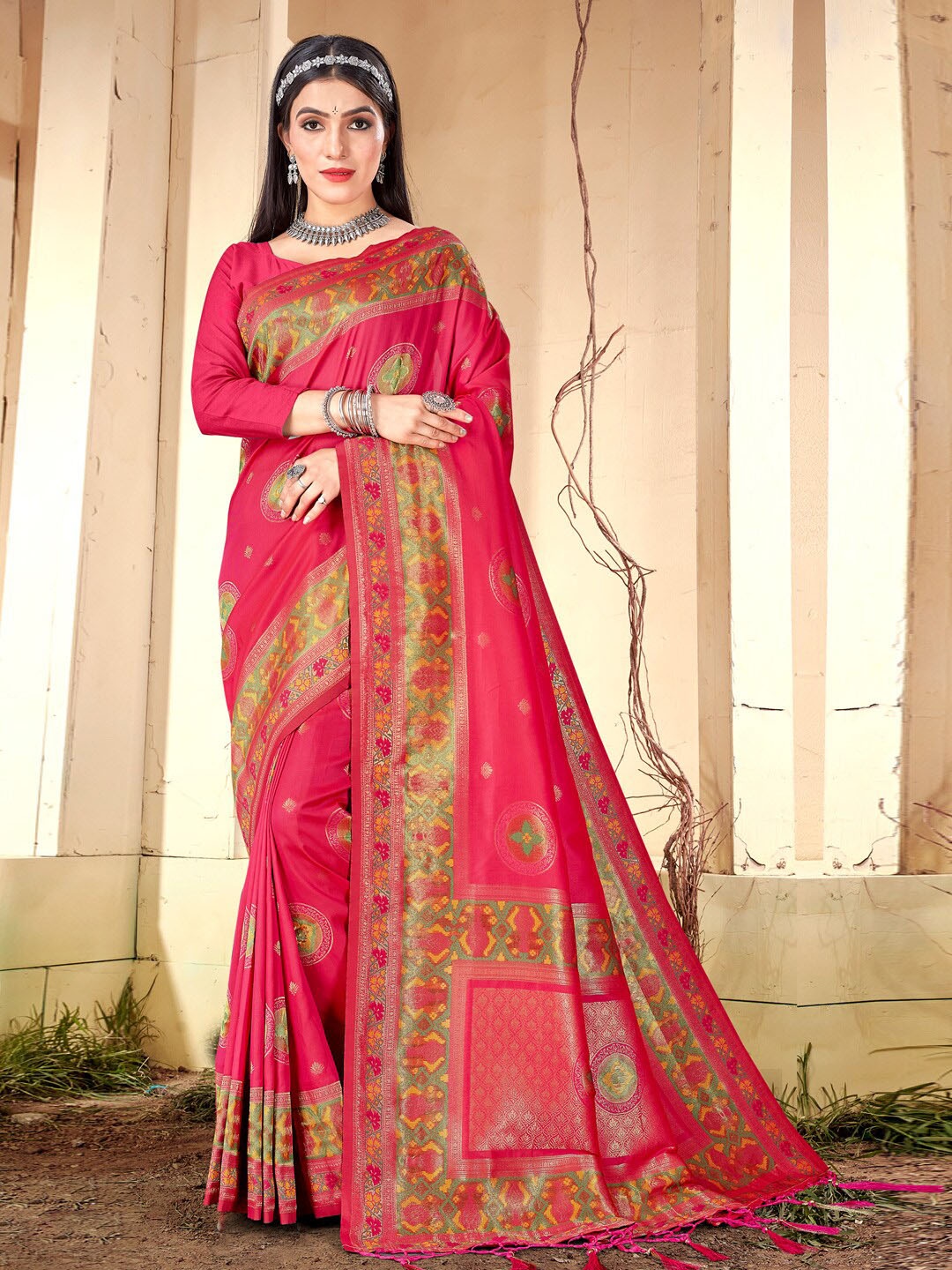 

SANGAM PRINTS Ethnic Motifs Woven Design Zari Silk Blend Saree, Pink