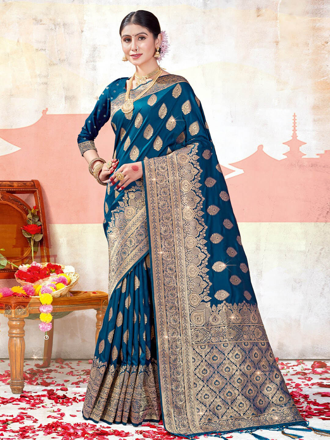 

SANGAM PRINTS Ethnic Motifs Woven Design Zari Silk Blend Saree, Navy blue