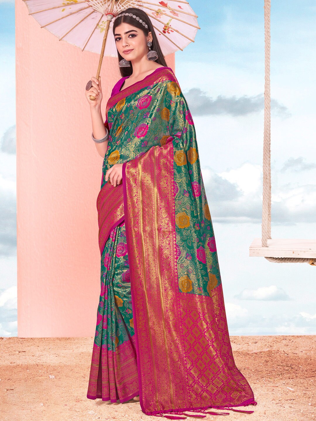 

SANGAM PRINTS Floral Woven Design Zari Silk Blend Kanjeevaram Saree, Sea green