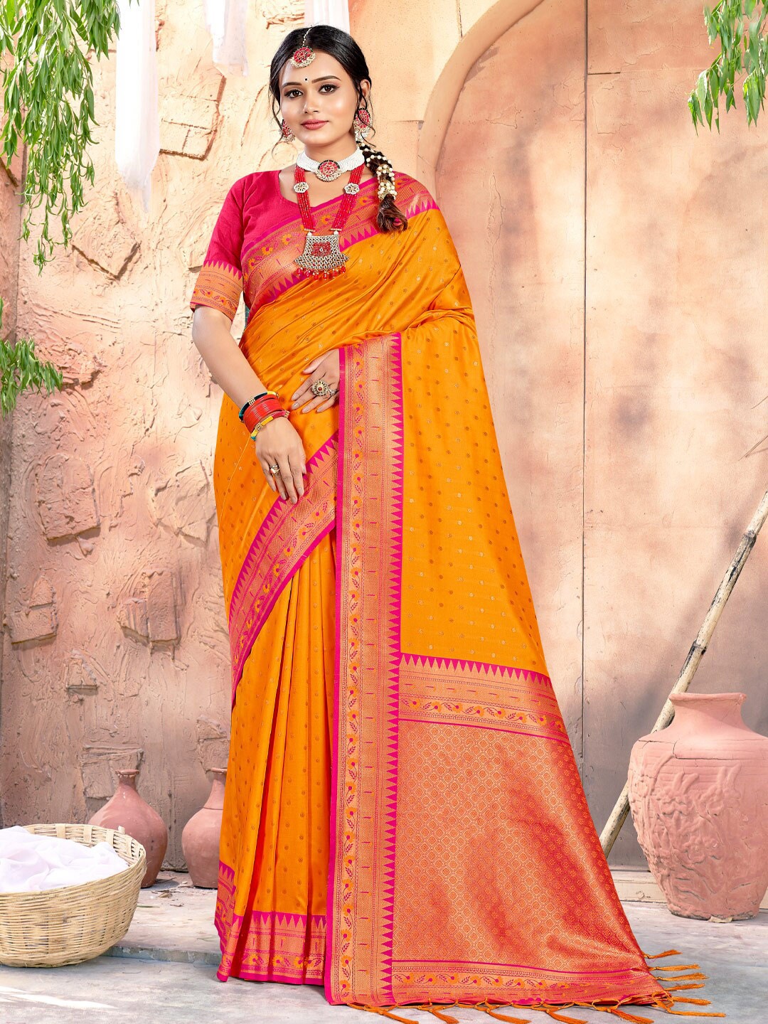 

SANGAM PRINTS Ethnic Motifs Woven Design Zari Silk Blend Saree, Orange