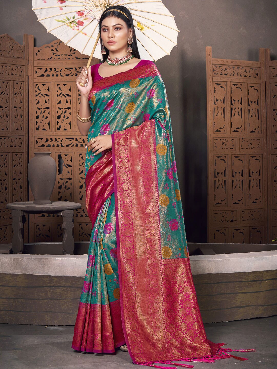 

SANGAM PRINTS Woven Design Zari Kanjeevaram Saree, Sea green