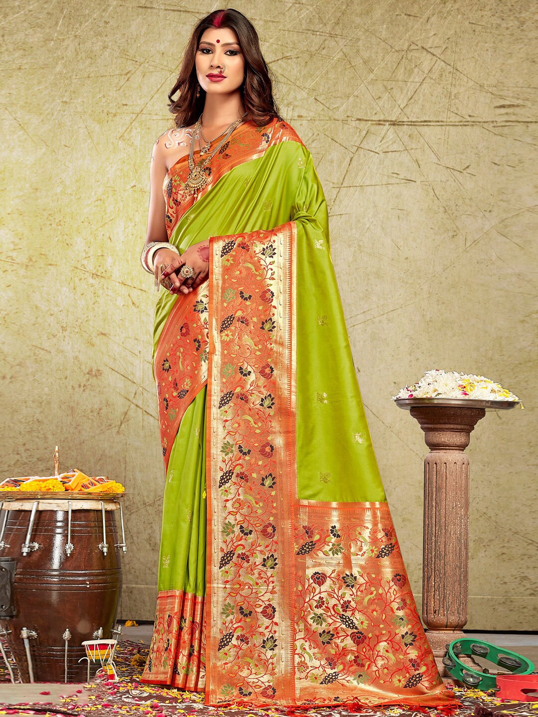 

SANGAM PRINTS Woven Design Zari Paithani Saree, Green