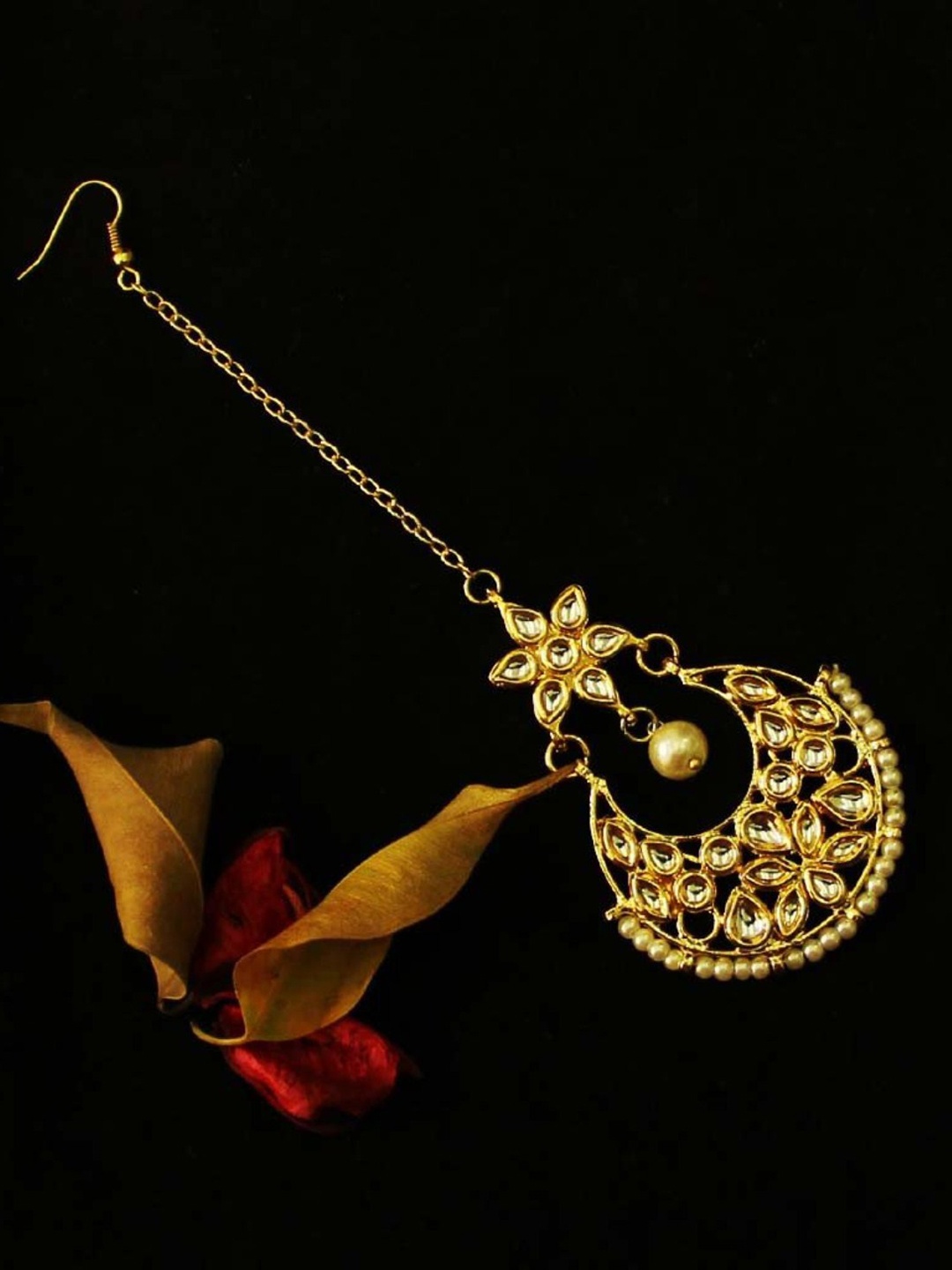 

Priyaasi Gold-Plated Kundan Stone-Studded Maang Tikka
