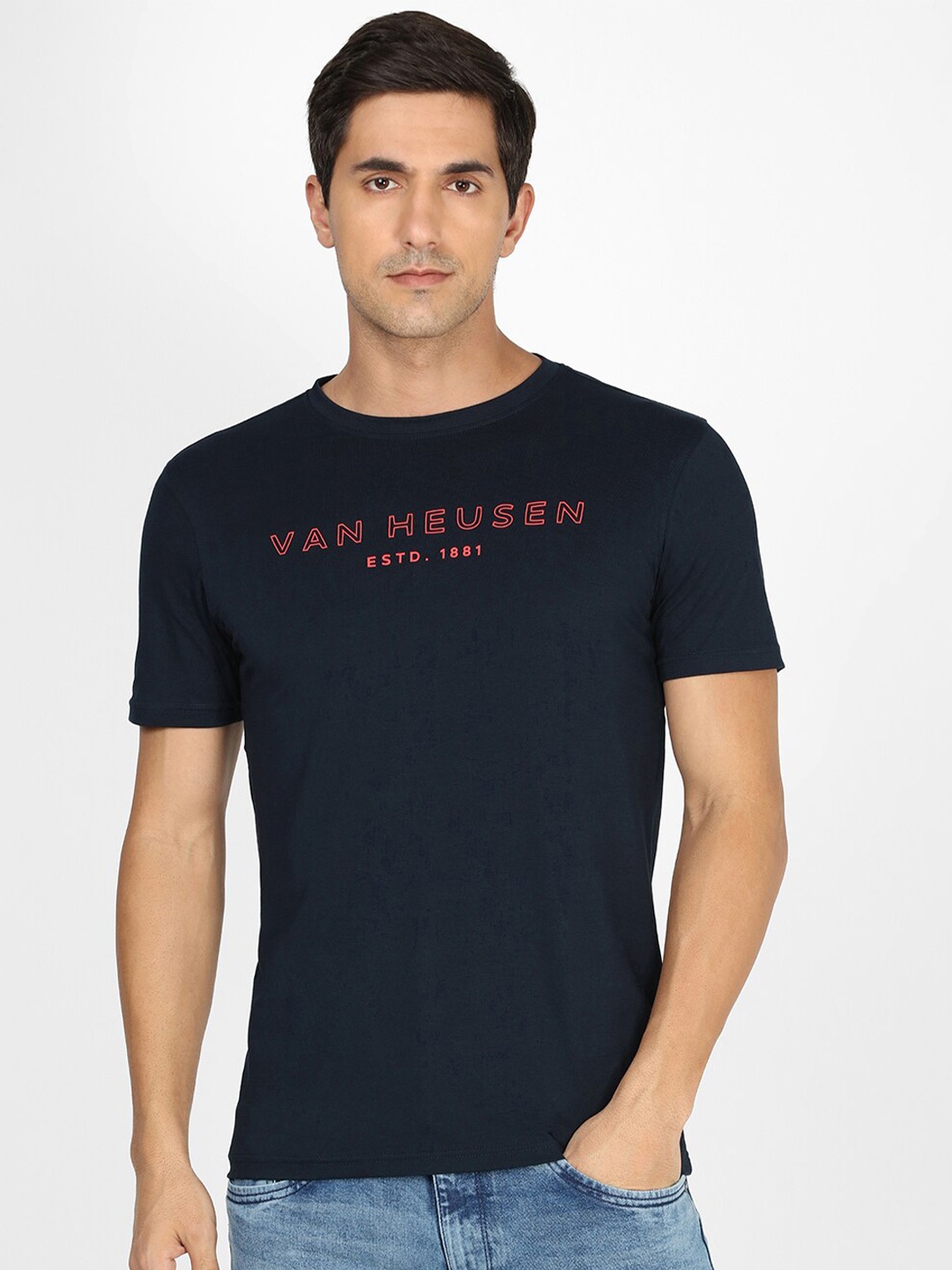 

Van Heusen Sport Typography Printed T-shirt, Navy blue