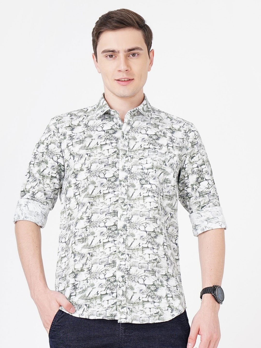 

SORATIA New Abstract Printed Cotton Casual Shirt, Green