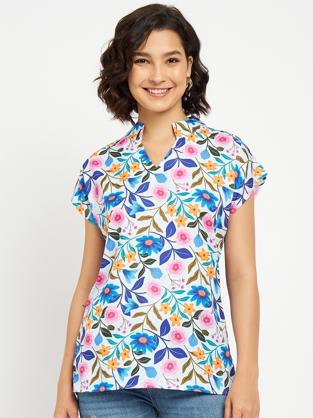 

BRINNS Floral Printed Band Collar Extended Sleeves Crepe Top, White