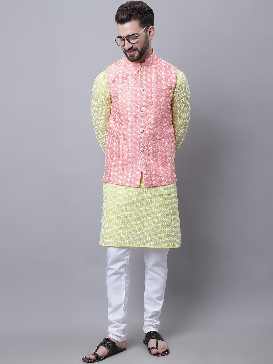 

SOJANYA Men Floral Embroidered Pure Cotton Kurta With Pyjamas & Nehru Jacket, Yellow