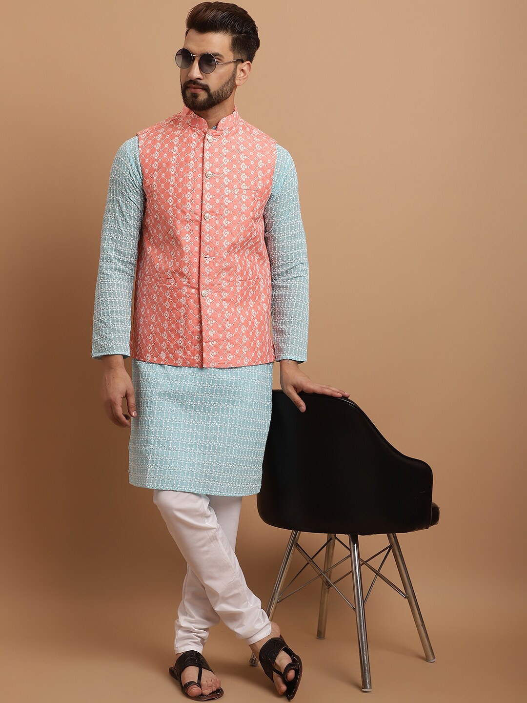 

SOJANYA Ethnic Motifs Embroidered Pure Cotton Kurta With Pyjamas & Nehru Jacket, Blue