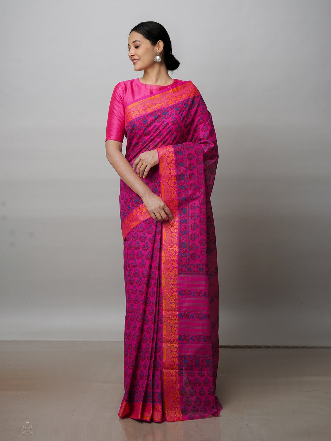 

Unnati Silks Floral Pavani Printed Handloom Pure Cotton Chettinad Saree, Pink