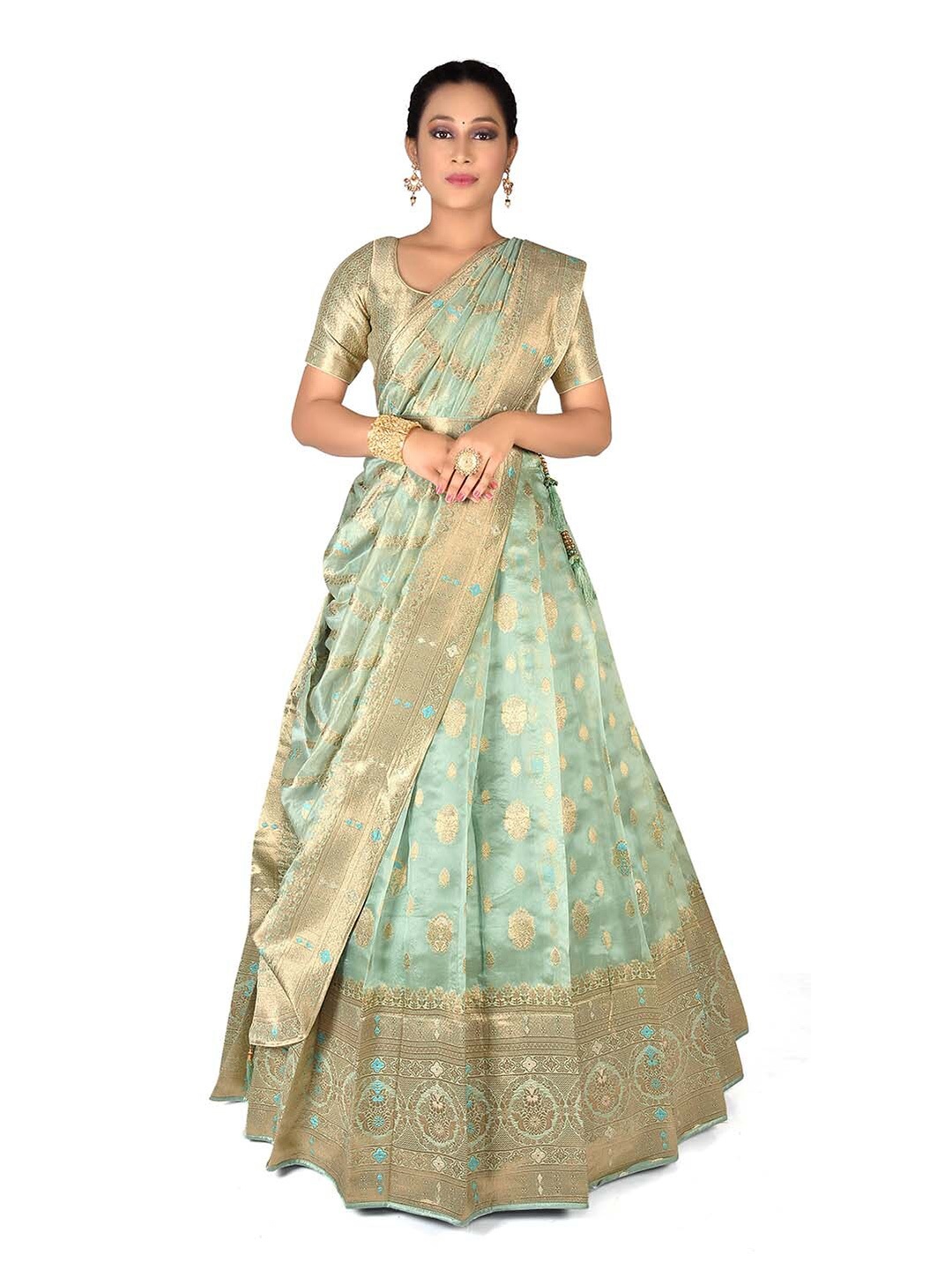 

HALFSAREE STUDIO Green & Gold-Toned Semi-Stitched Lehenga & Blouse With Dupatta