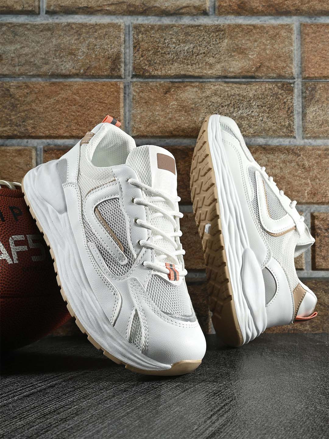

The Roadster Lifestyle Co. Women White Walking Sports Shoes
