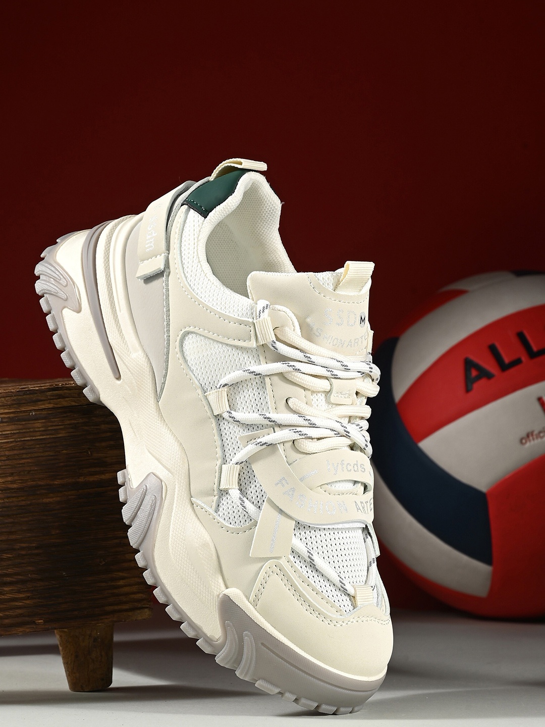 

The Roadster Lifestyle Co. Women Cream-Coloured Walking Sports Shoes