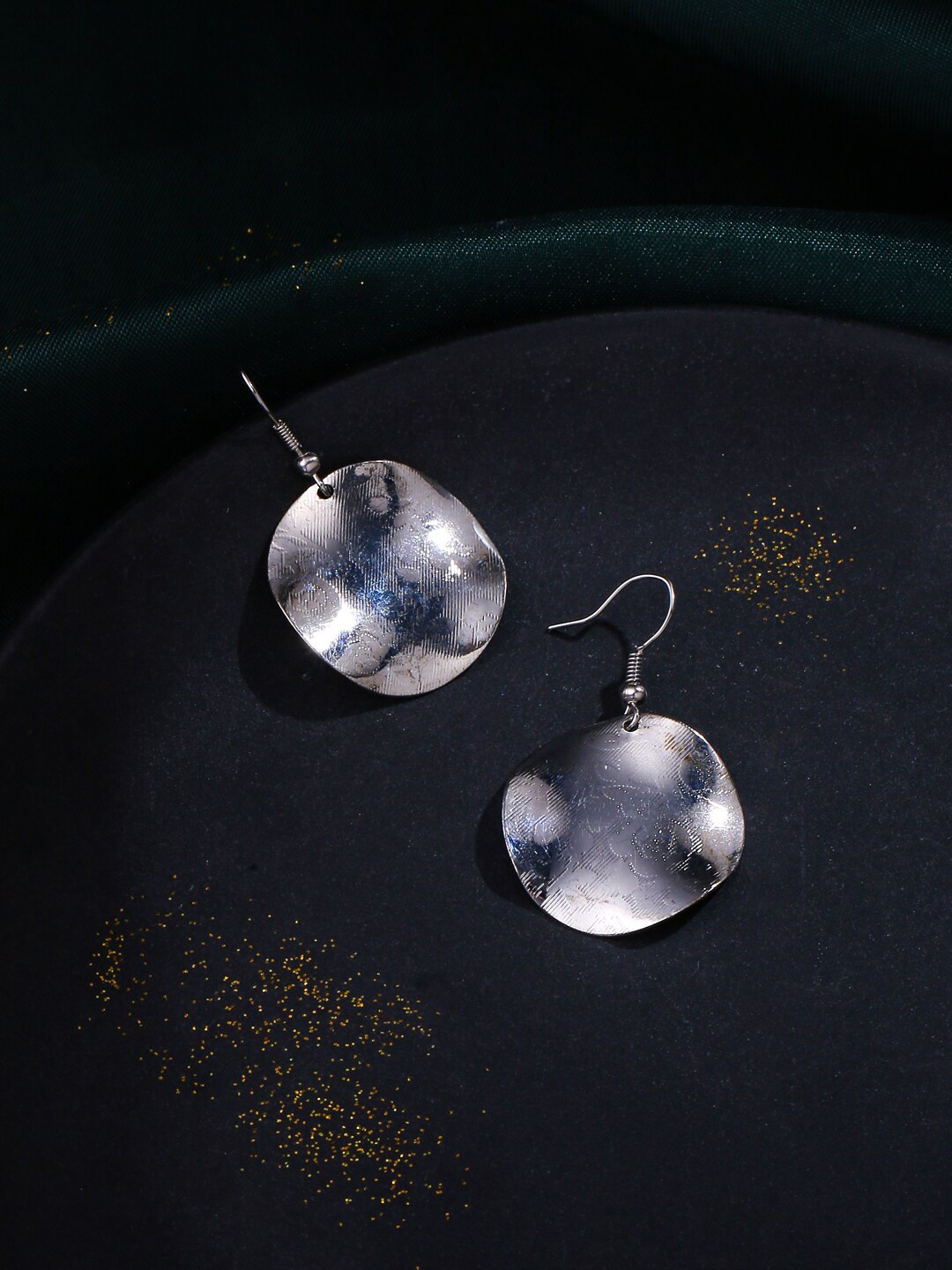 

NVR Silver-Toned Contemporary Drop Earrings