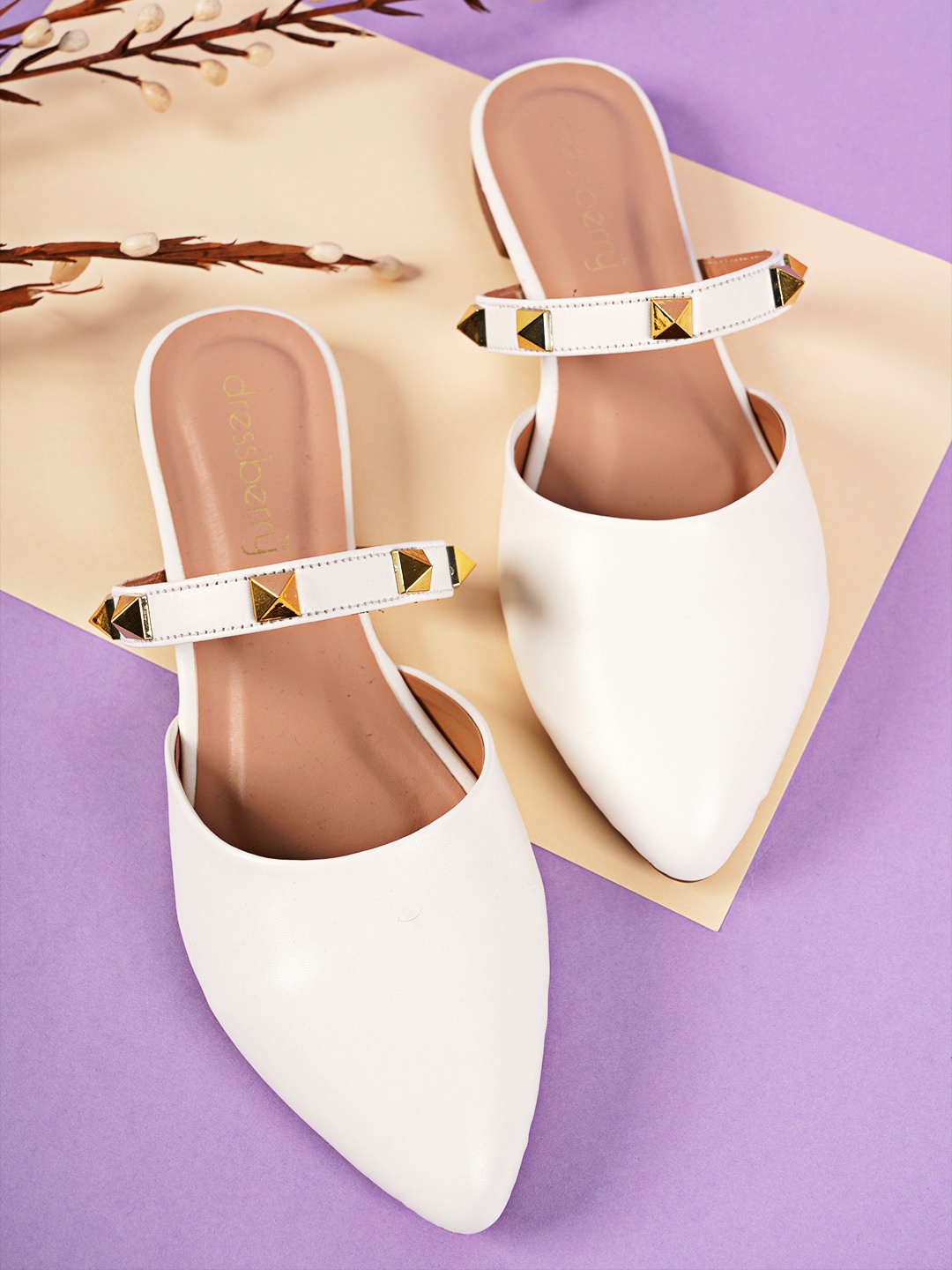 

DressBerry Women White & Gold Toned Pointed Toe Embellished Mules