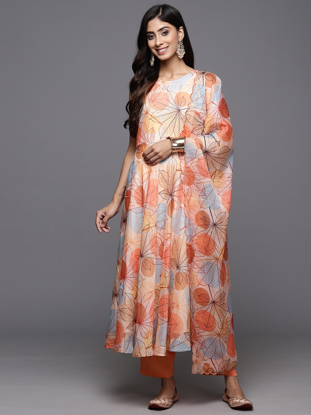 

Varanga Floral Printed Regular Kurta With Trousers & Dupatta, Beige