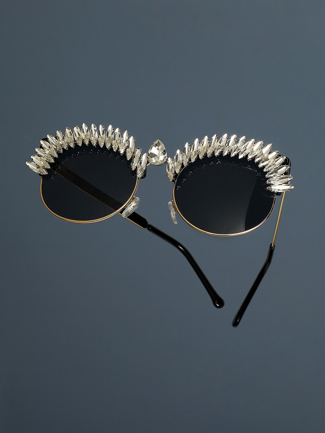 

HAUTE SAUCE by Campus Sutra Women Lens & Round Sunglasses, Gold