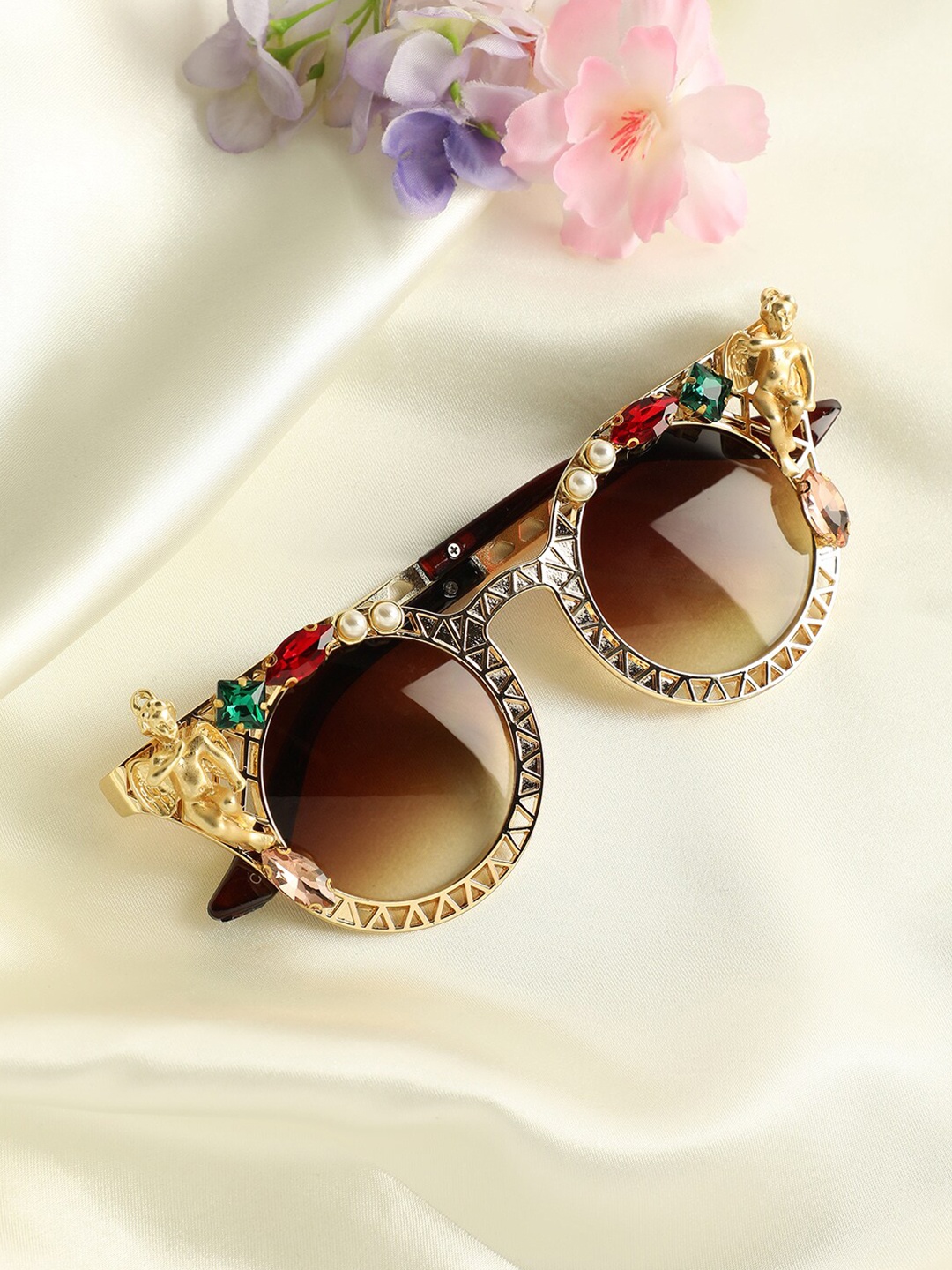 

HAUTE SAUCE by Campus Sutra Women Embellished Round Sunglasses AW23_SOHISG9102, Brown