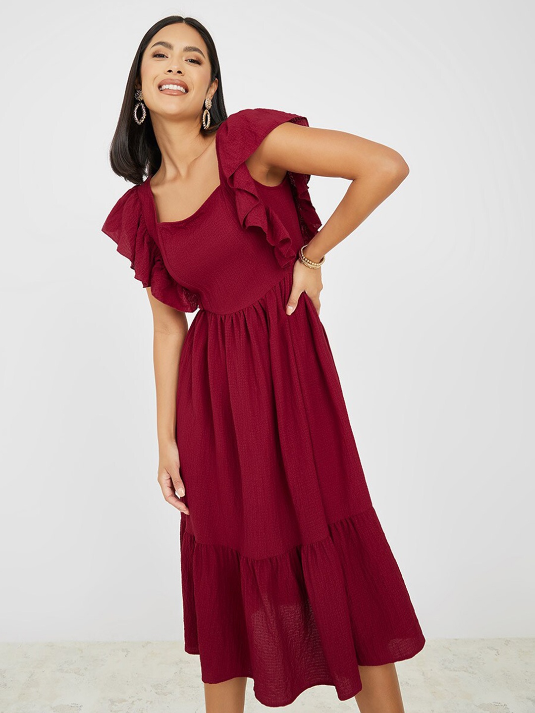 

Styli Square Neck Ruffled Fit & Flare Midi Dress, Burgundy