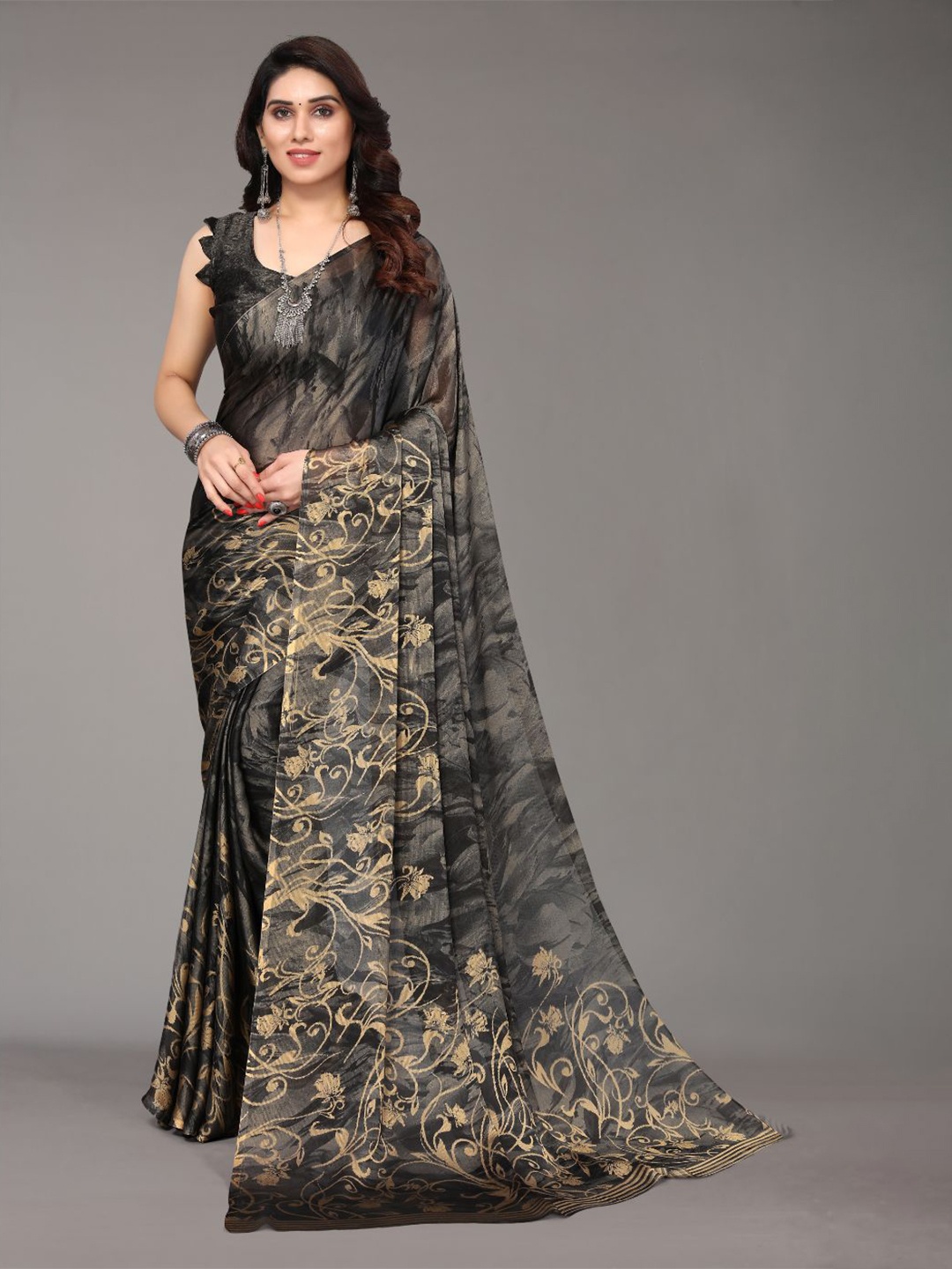 

FABMORA Abstract Printed Poly Chiffon Saree, Black