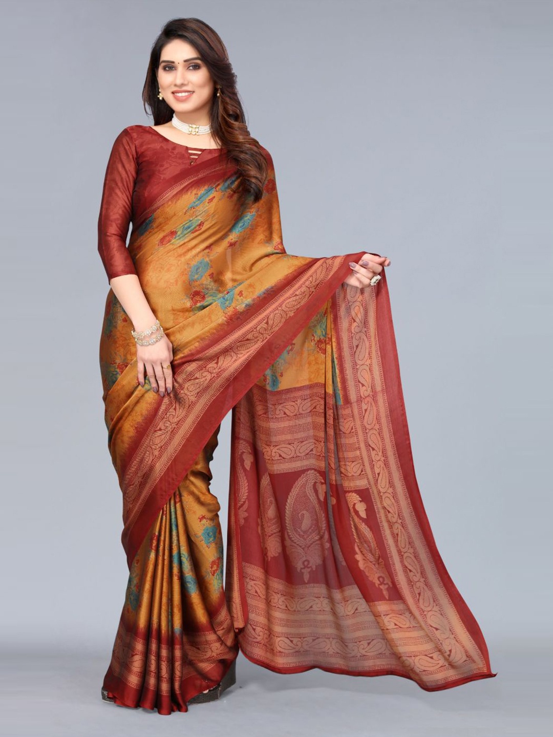 

FABMORA Floral Printed Poly Chiffon Saree, Peach