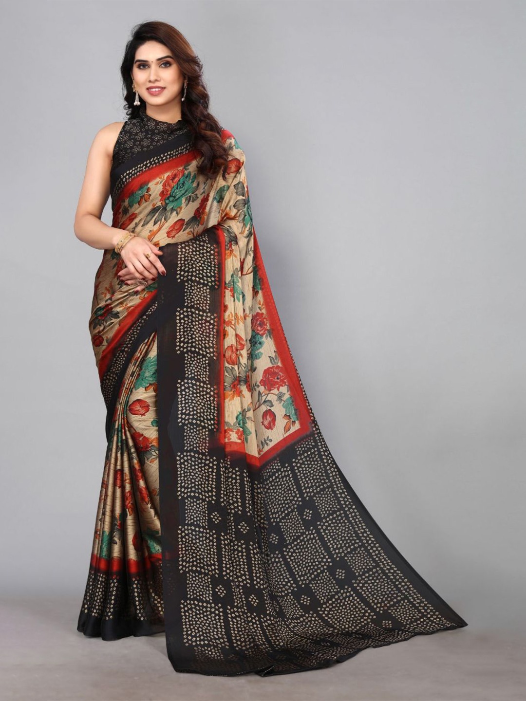

FABMORA Floral Printed Poly Chiffon Saree, Cream