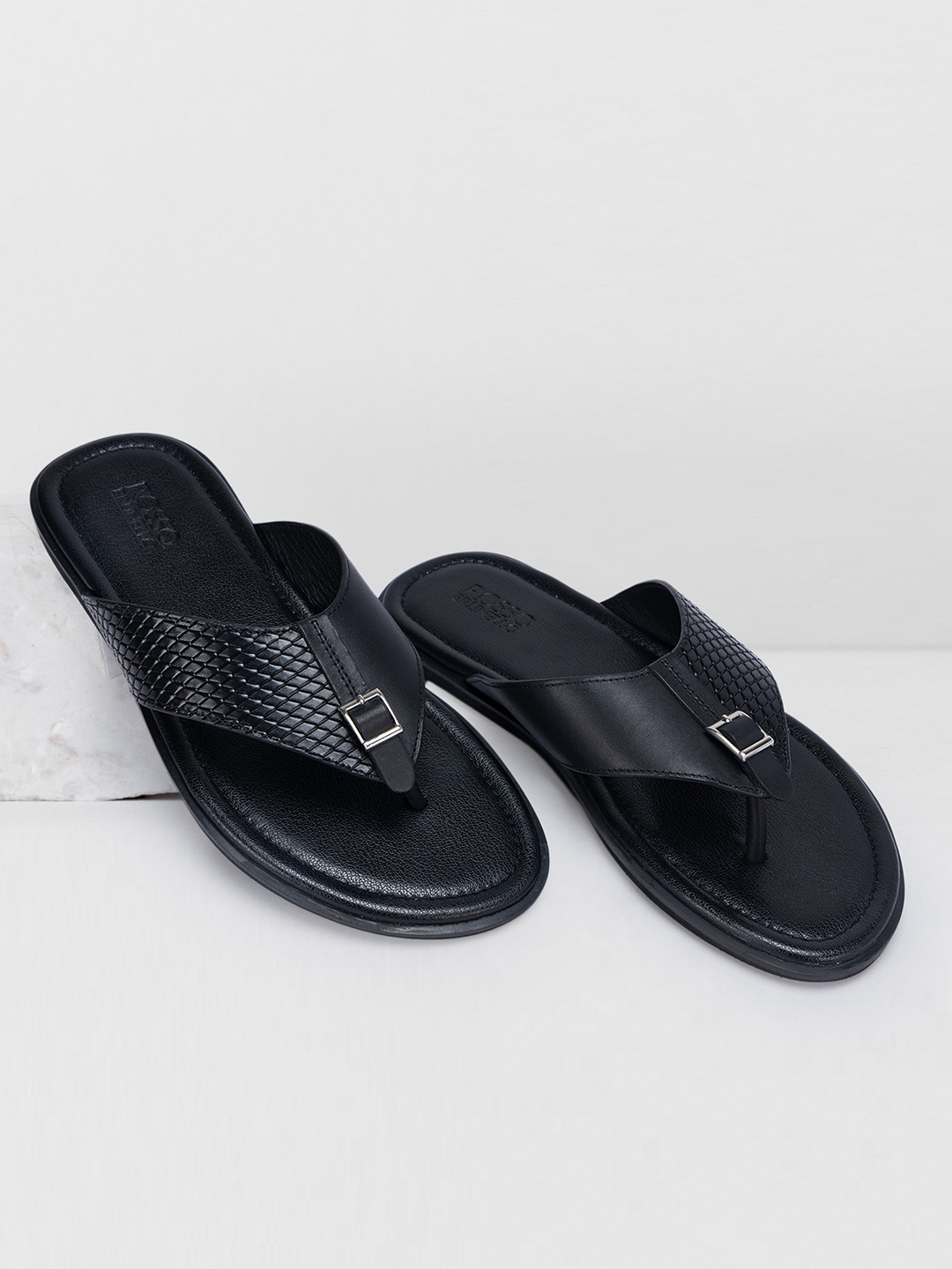 

ROSSO BRUNELLO Men Textured Leather Comfort Sandals, Black
