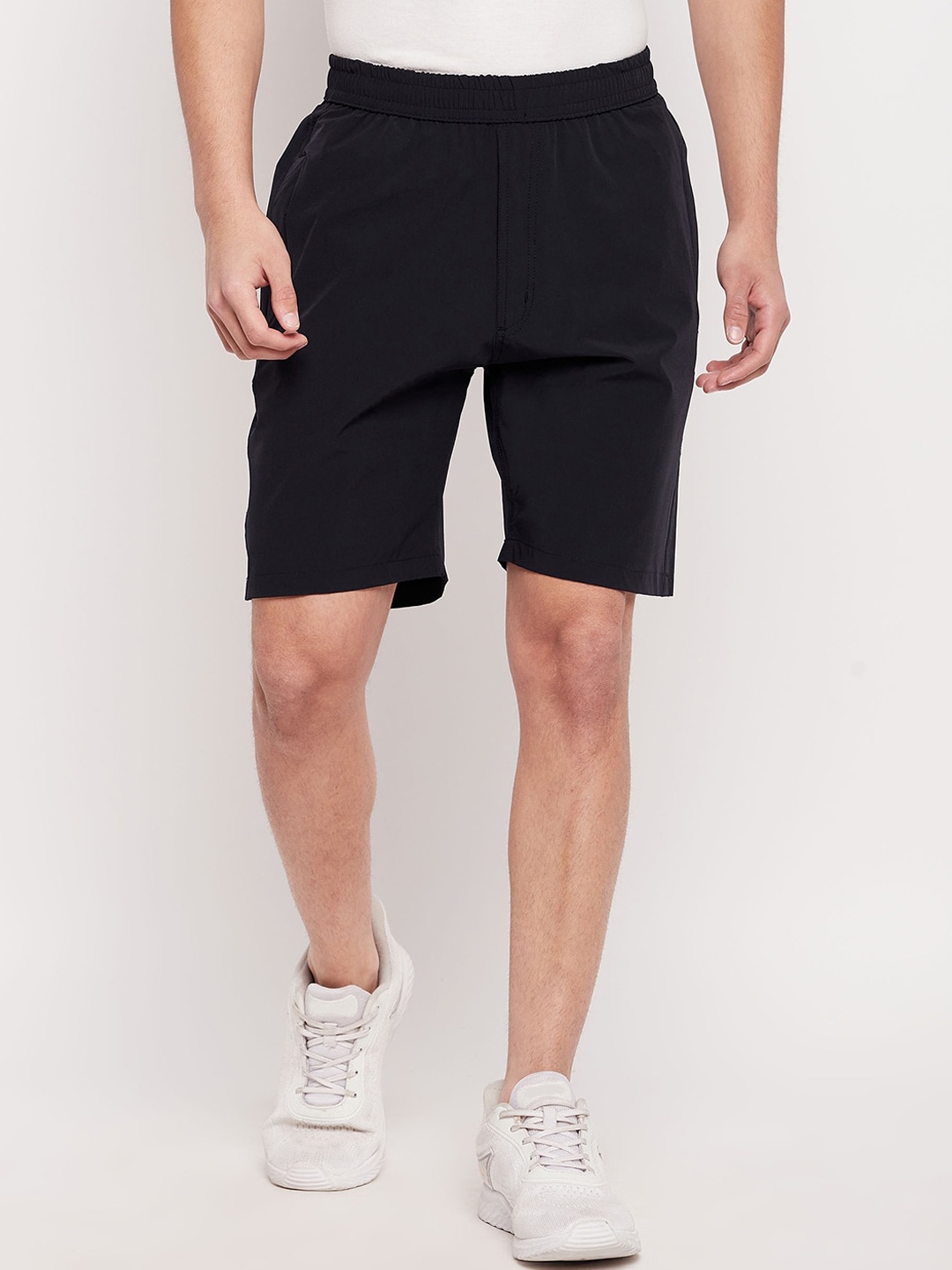 

Okane Men Mid Rise Shorts, Navy blue