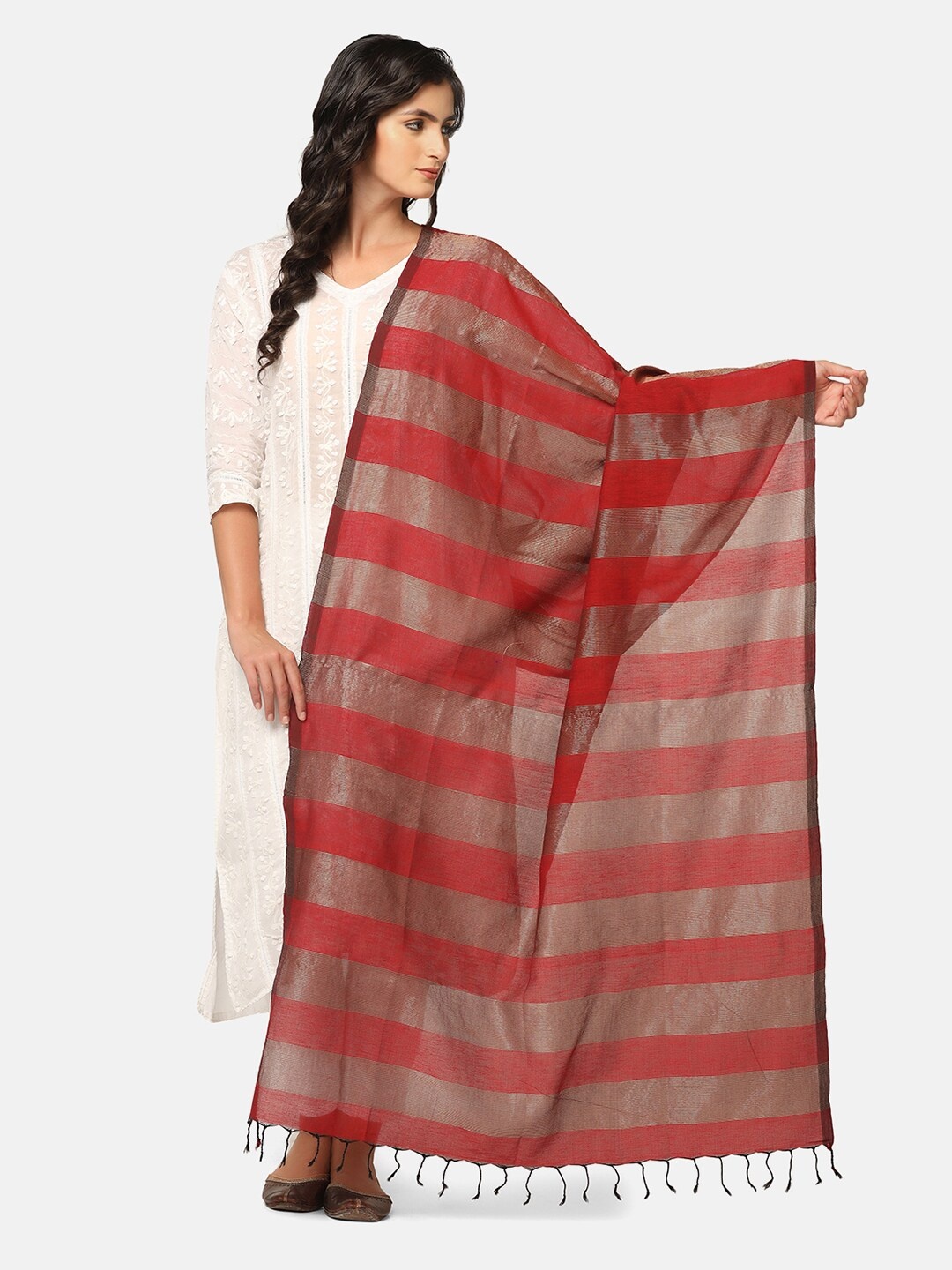 

THE WEAVE TRAVELLER Striped Cotton Dupatta, Maroon