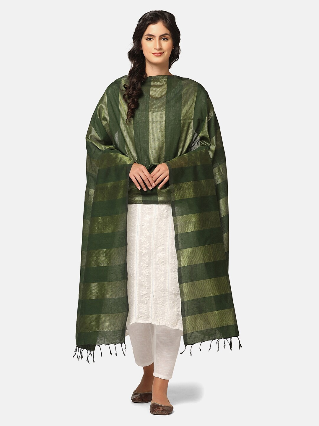 

THE WEAVE TRAVELLER Striped Cotton Dupatta, Green