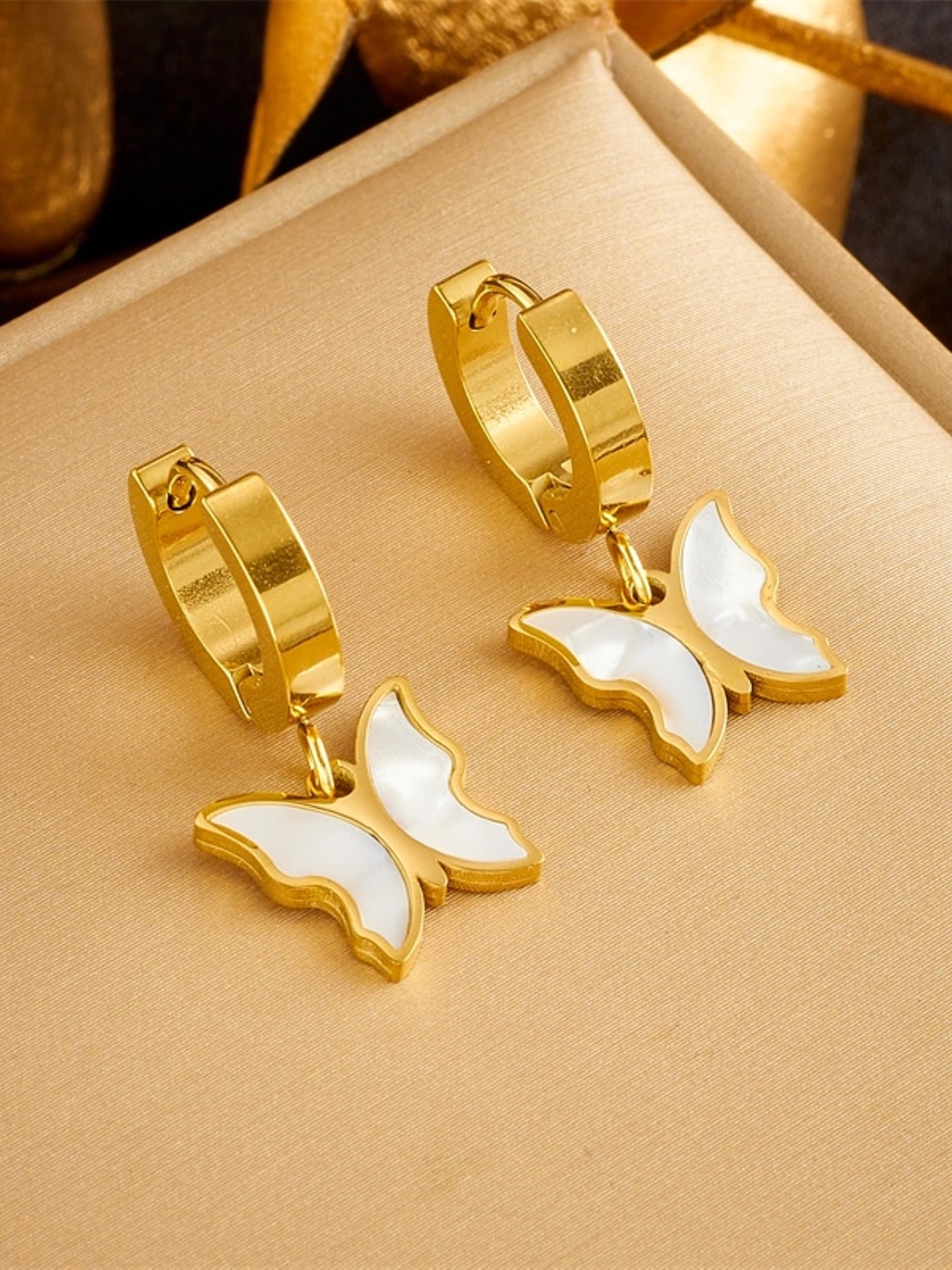 

EL REGALO Gold-Plated Butterfly Shaped Hoop Earrings