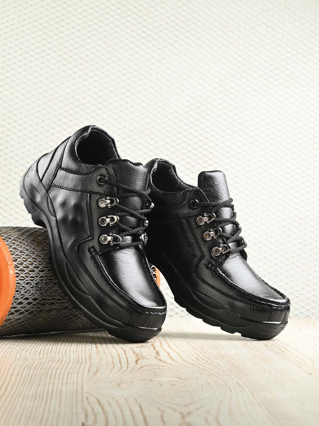 

Hundo P Men Textured Leather Sneakers, Black