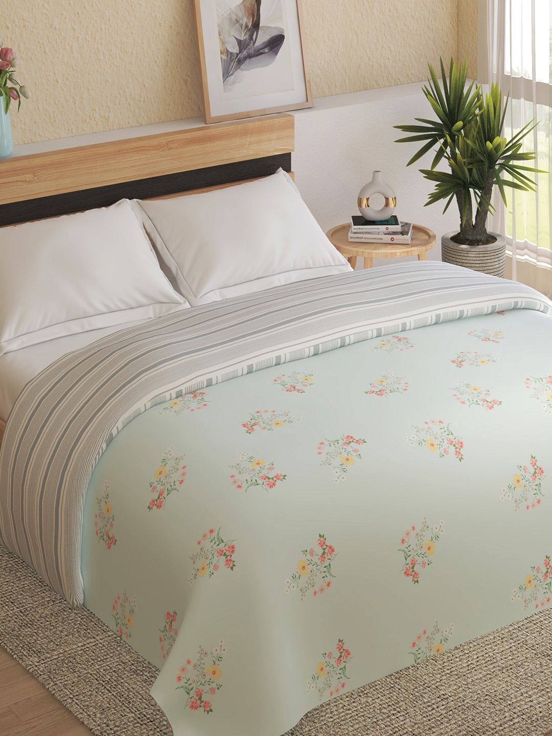 

Home Centre Blue & Pink Floral Summer 110 GSM Double Bed Comforter