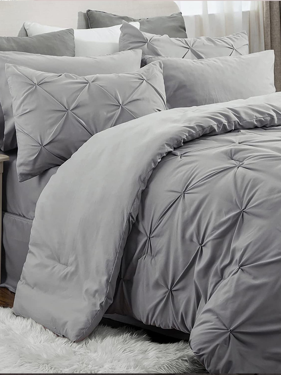 

THE WHITE MOSS Grey Microfiber AC Room 600 GSM Double Bed Comforter