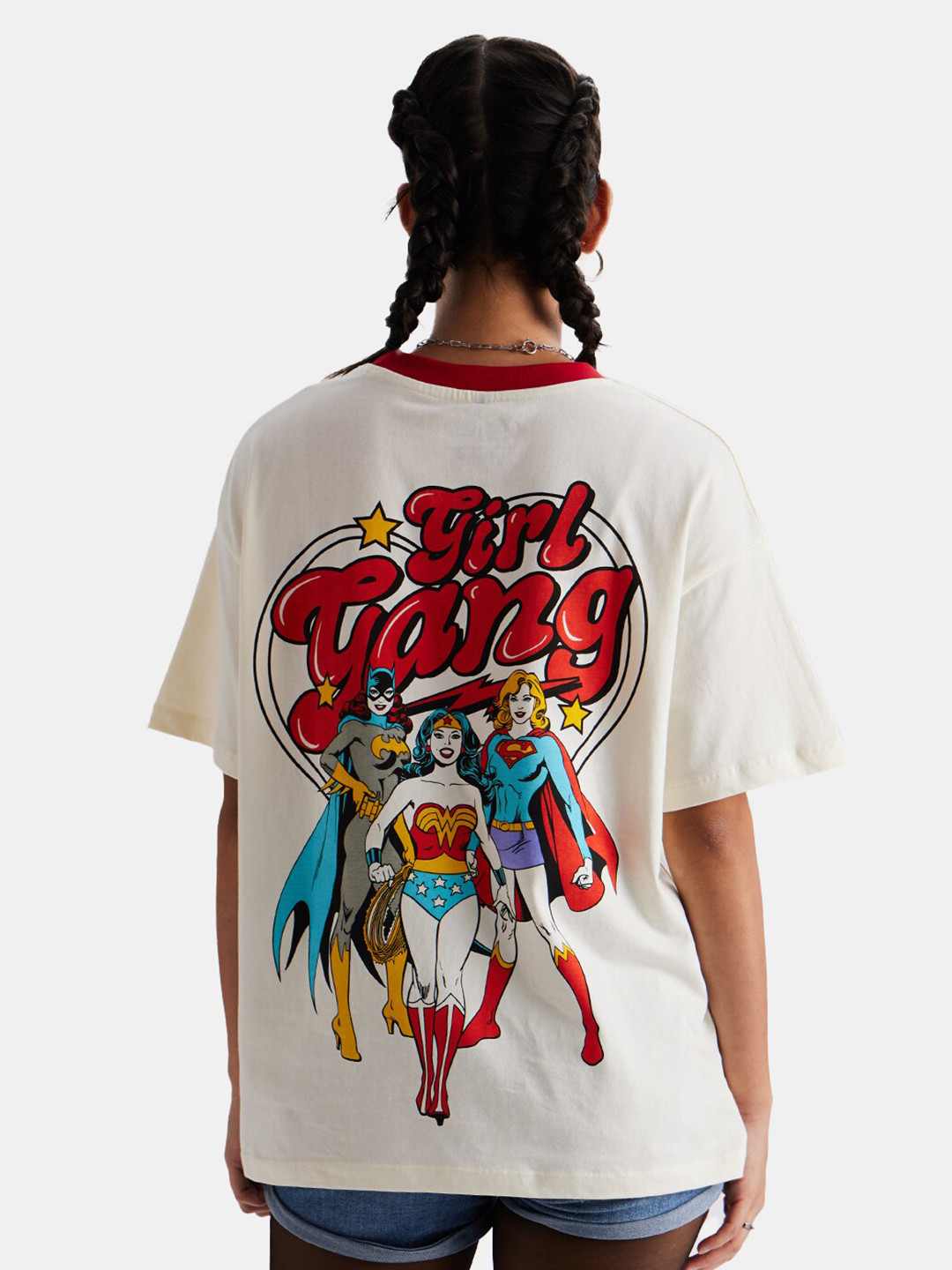 

The Souled Store Off White DC Comics Printed Pure Cotton Oversized Fit T-shirt