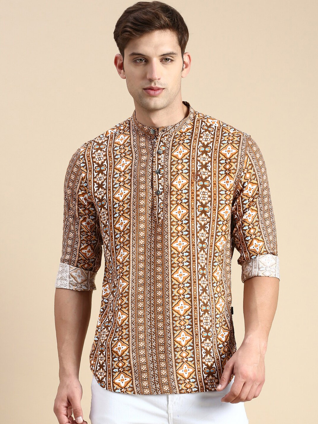 

SHOWOFF Men Ethnic Motifs Printed Short Kurta, Brown