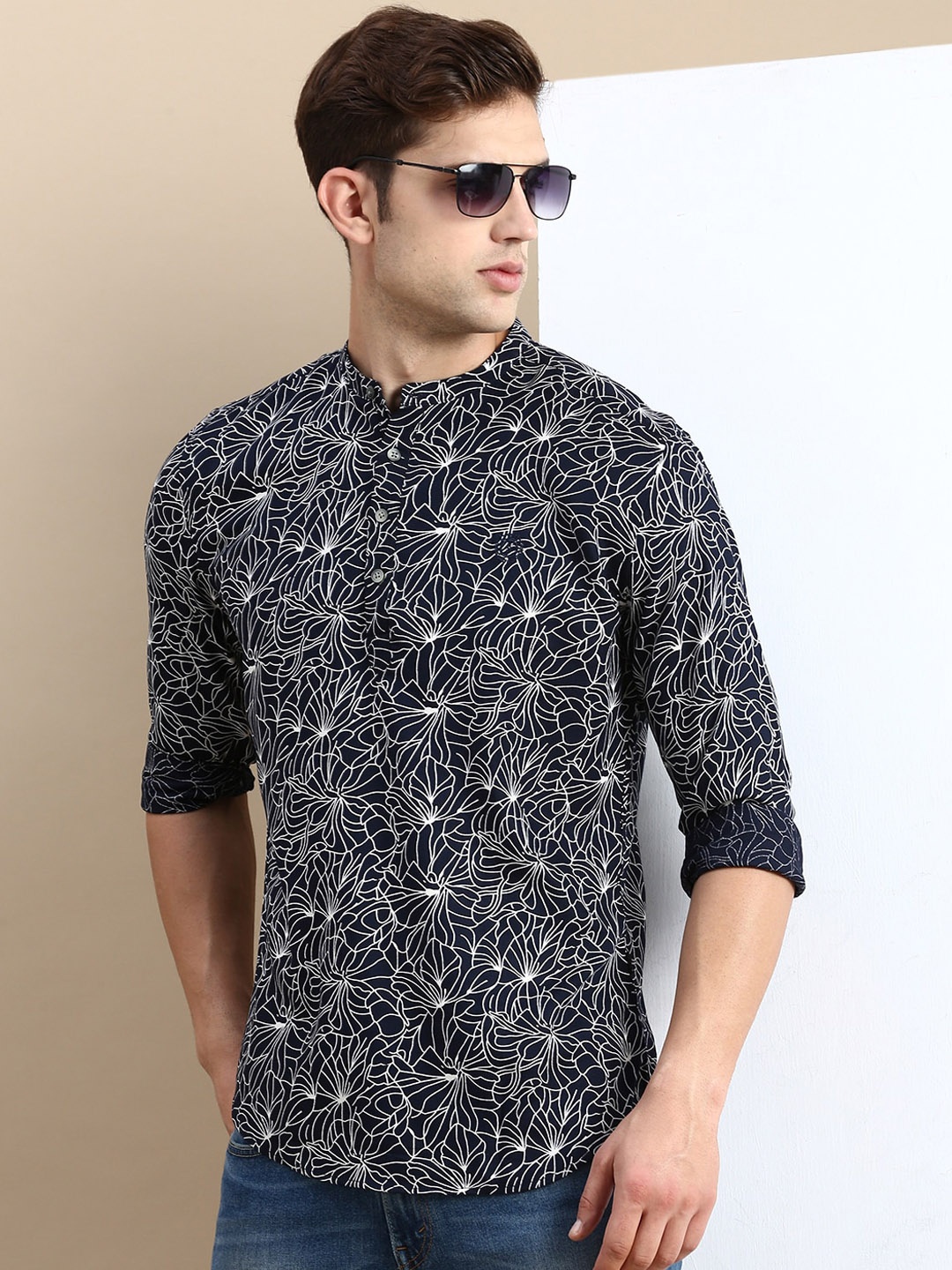 

SHOWOFF Floral Printed Band Collar Shirt, Navy blue