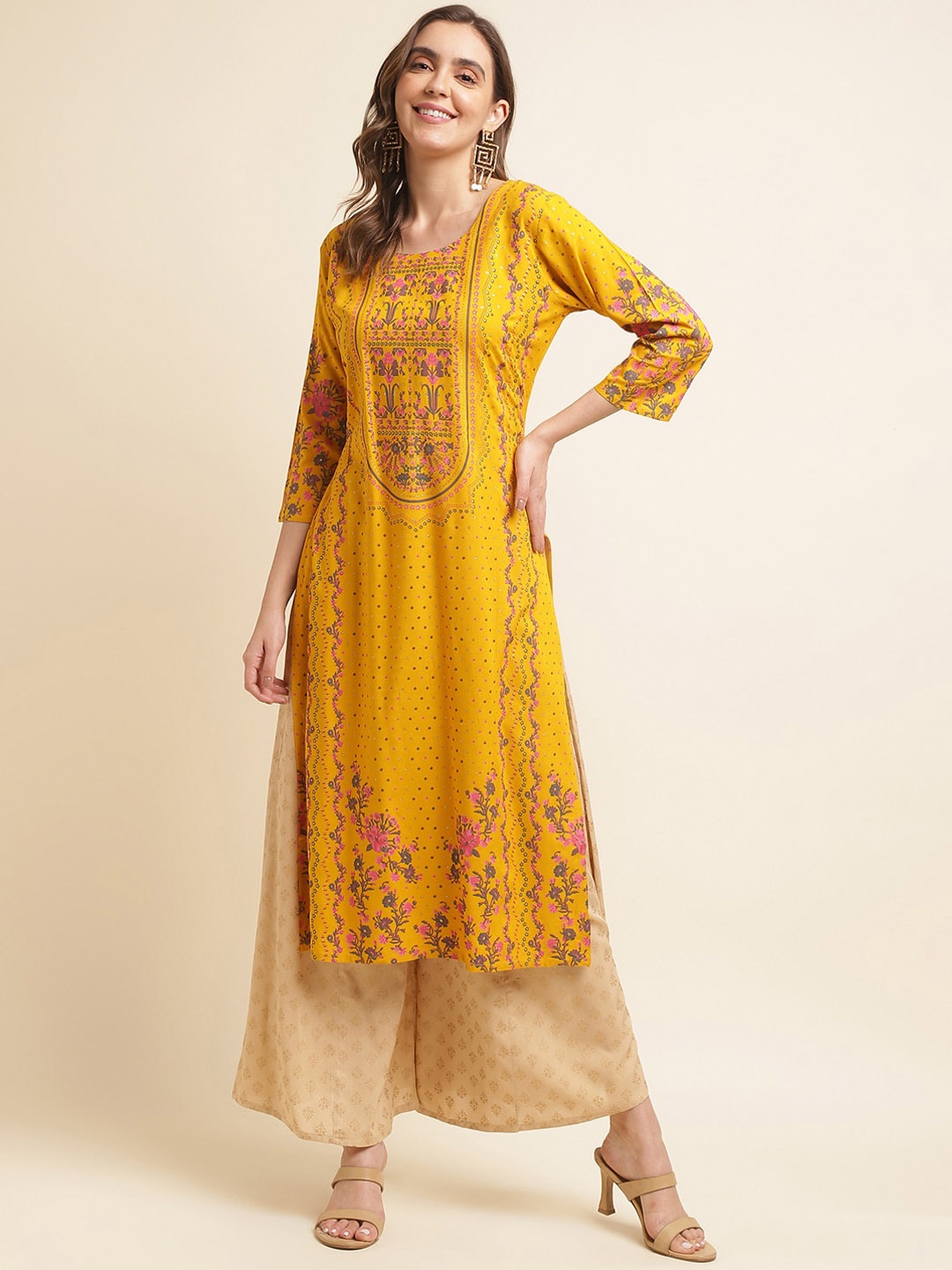 

Ishin Yellow Ethnic Motifs Printed Keyhole Neck Straight Kurta