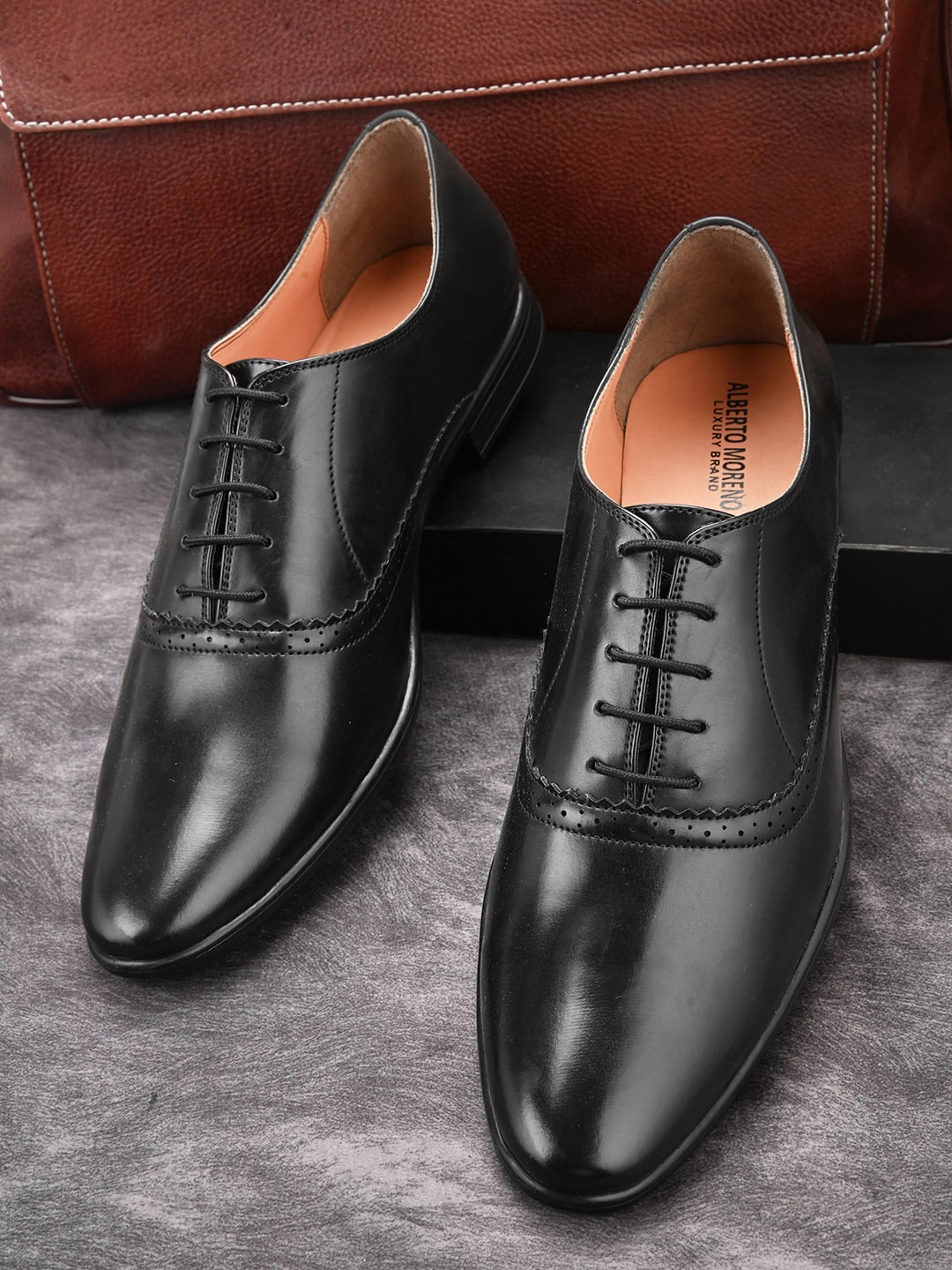

ALBERTO MORENO Men Perforated Formal Oxfords, Black