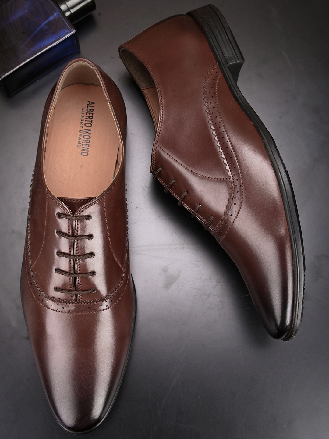 

ALBERTO MORENO Men Pointed Toe Formal Oxfords, Brown