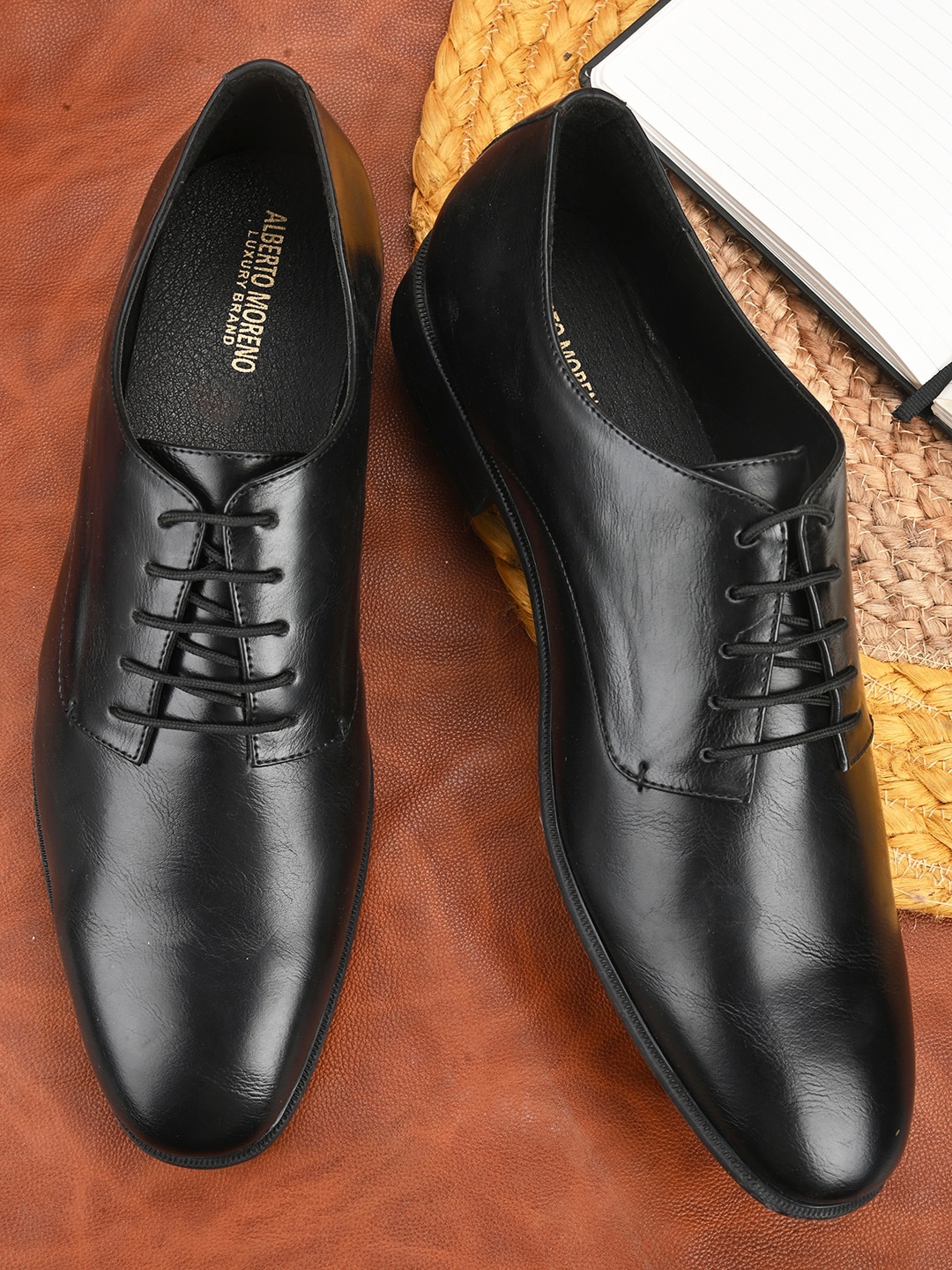 

ALBERTO MORENO Men Round Toe Formal Derbys, Black