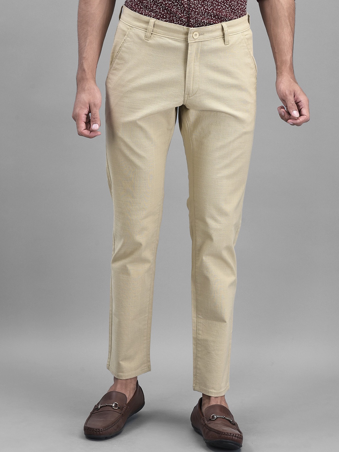 

Canary London Men Smart Slim Fit Wrinkle Free Linen Trousers, Beige