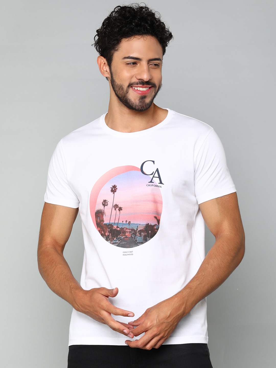 

Mast & Harbour White Graphic Printed Pure Cotton T-shirt
