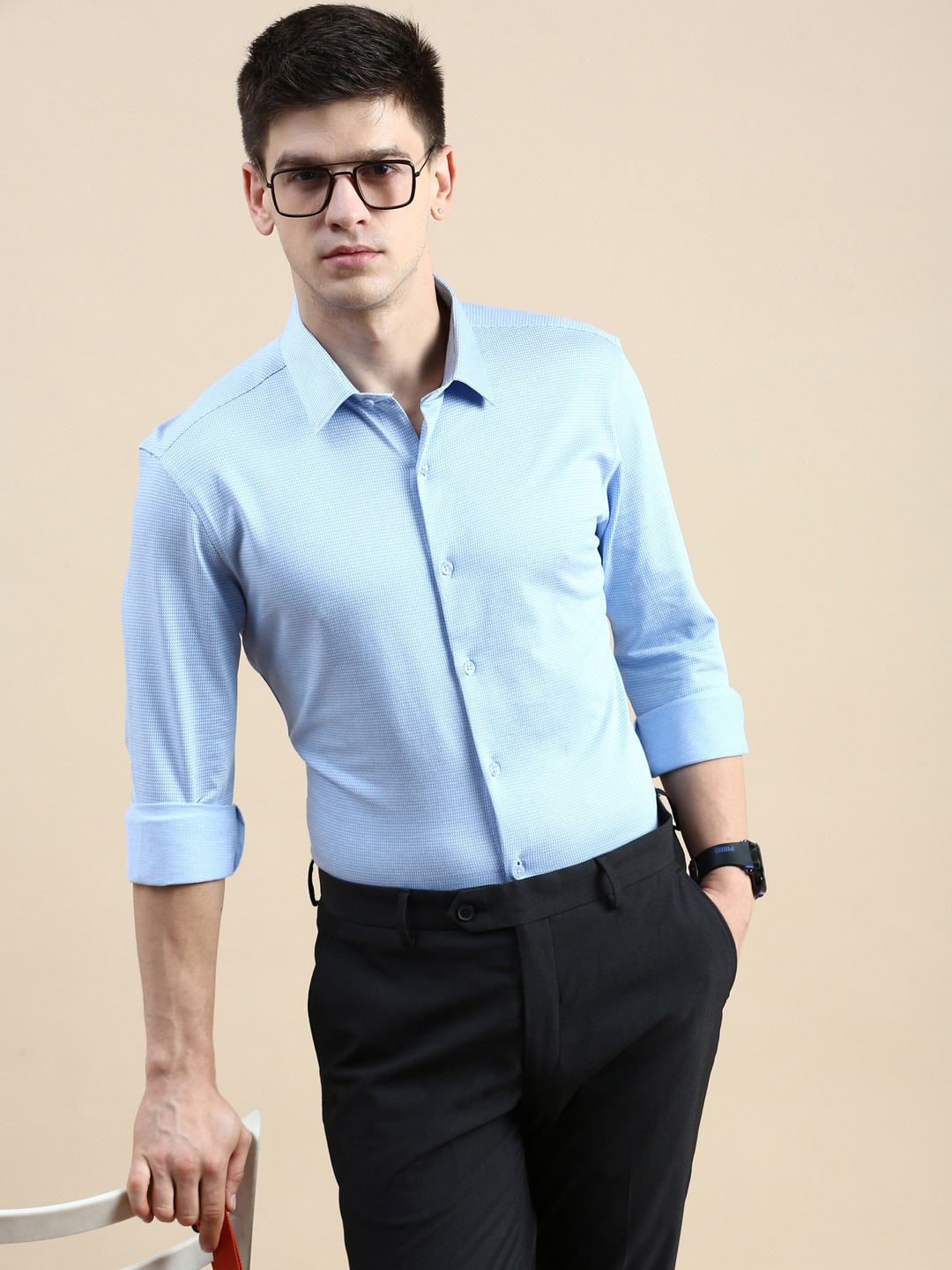 

INVICTUS Textured Self Design Comfort Slim Fit Knit Formal Cotton Shirt, Blue