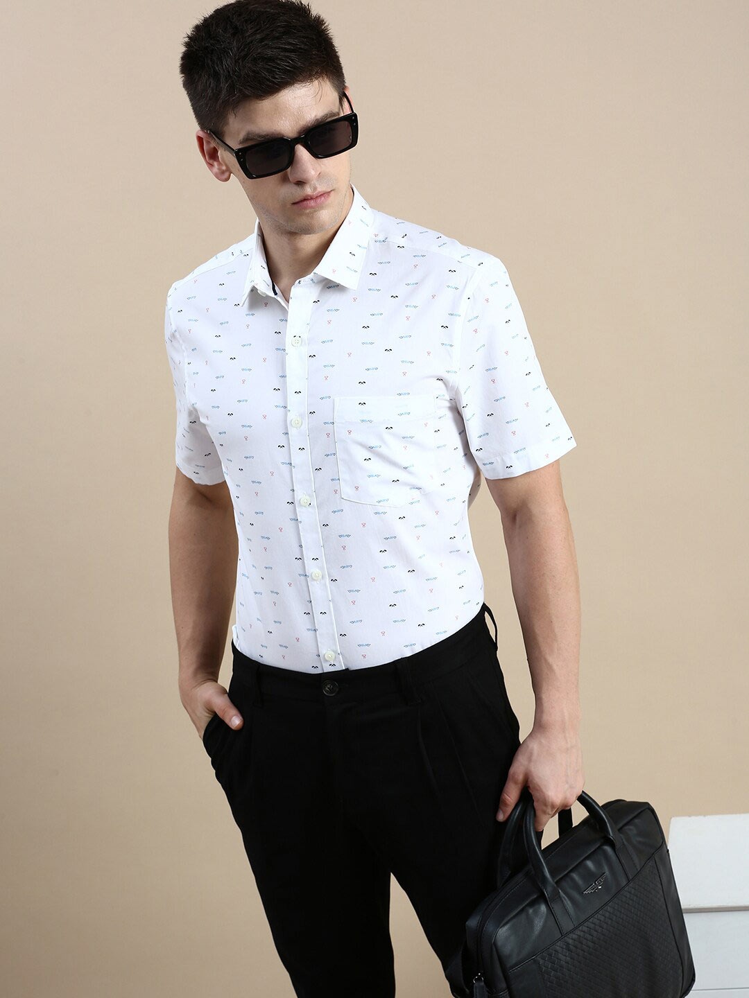 

INVICTUS Comfort Slim Fit Conversational Printed Formal Shirt, White