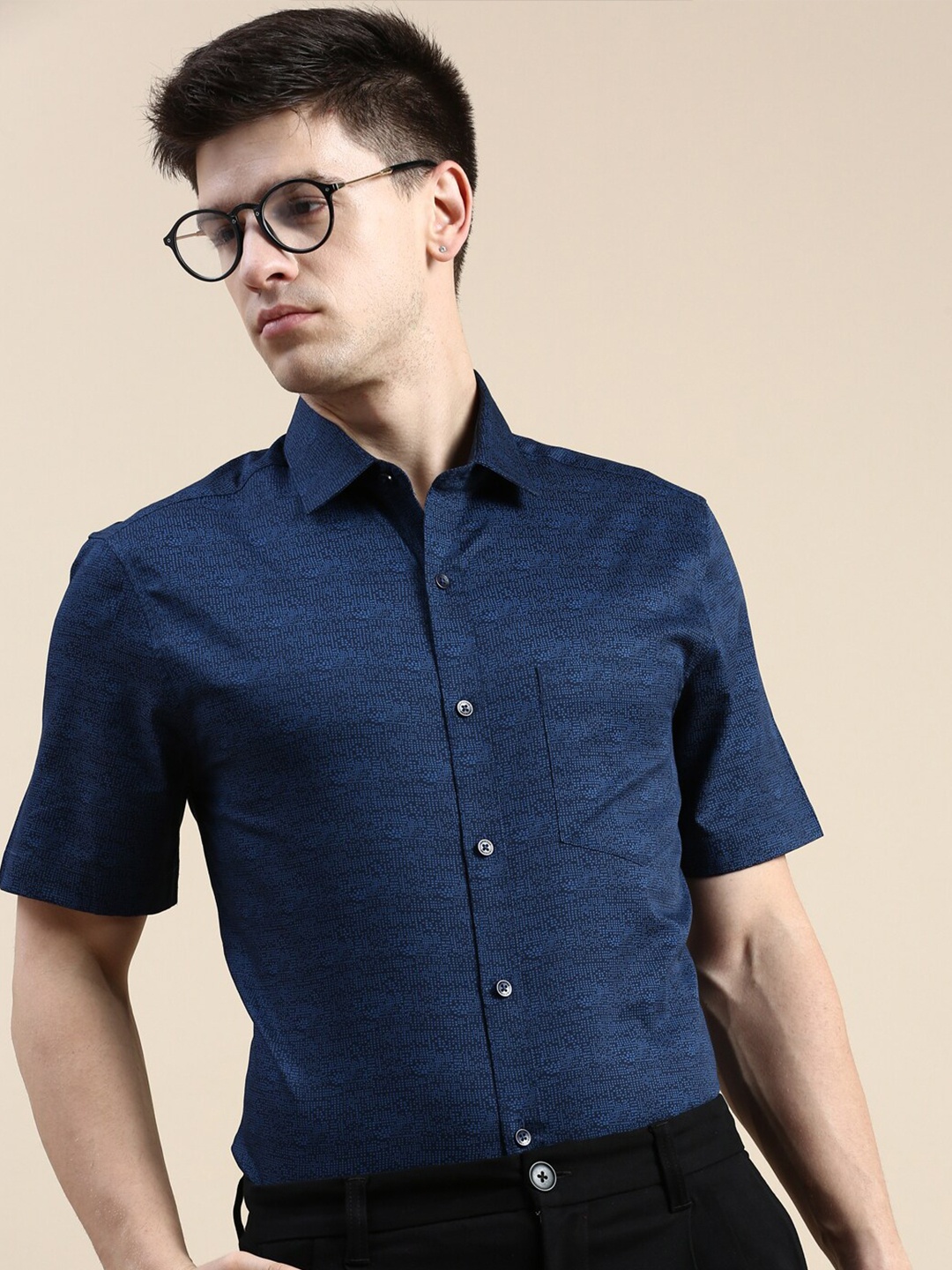 INVICTUS Comfort Slim Fit Micro Ditsy Printed Formal Shirt, Navy blue