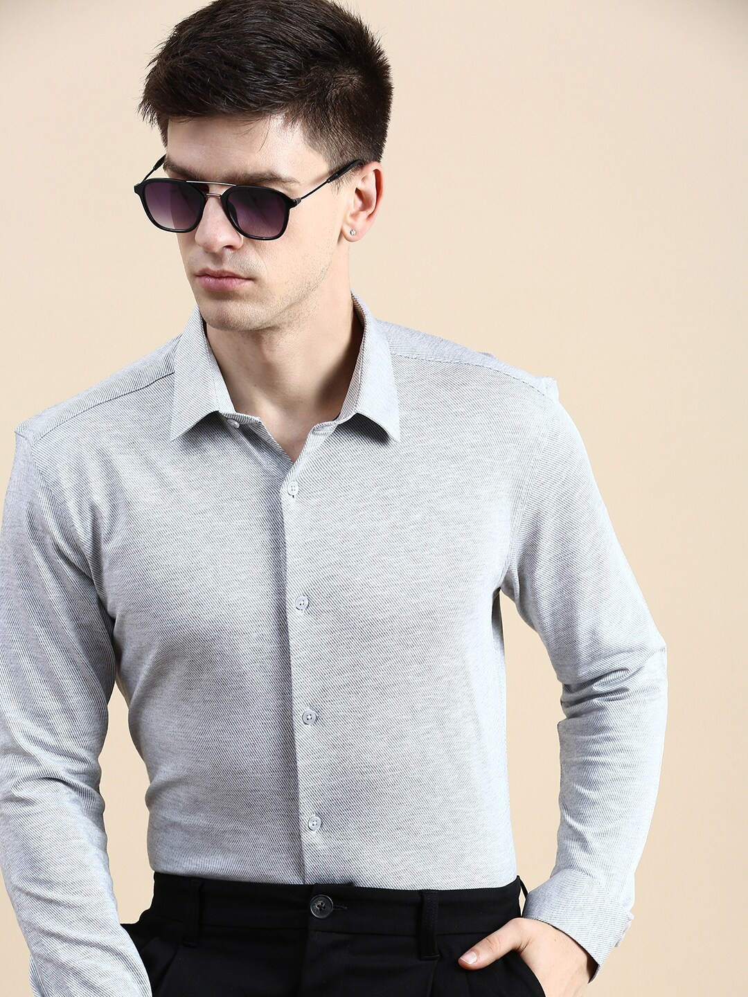 

INVICTUS Textured Comfort Slim Fit Opaque Knit Formal Shirt, Grey