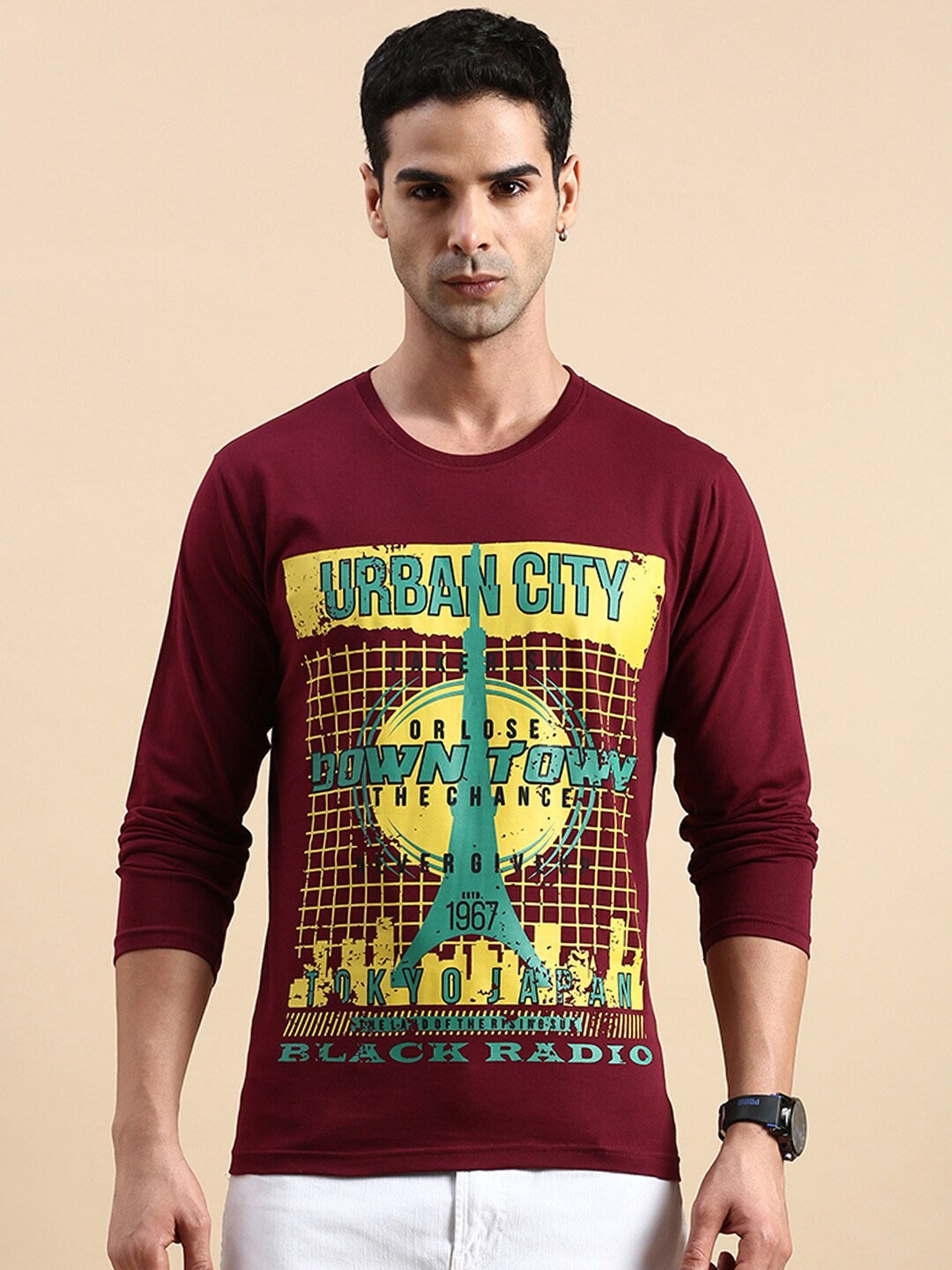 

BLACK RADIO Men Typography Printed Pure Cotton T-shirt, Maroon