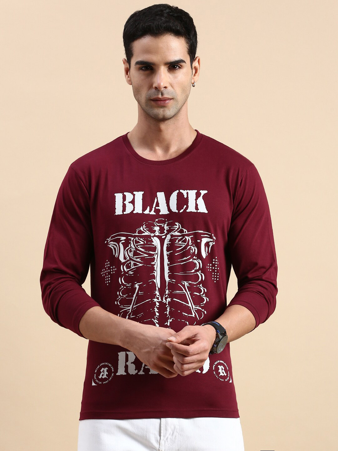 

BLACK RADIO Men Typography Printed Pure Cotton T-shirt, Maroon