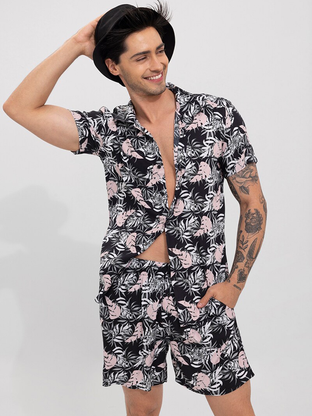 

Snitch Black Tropical Printed Co-ords Set, Pink