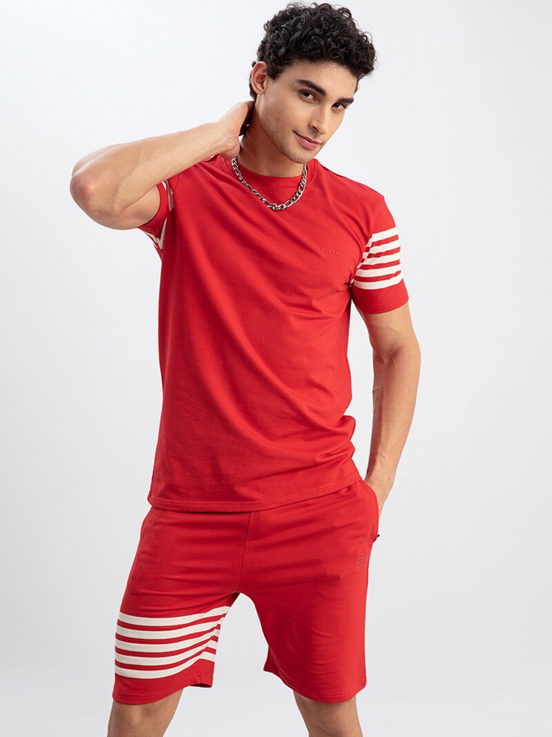 

Snitch Men Striped Pure Cotton T-shirt With Shorts, Red